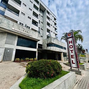 Liber Hotel Nova Serrana - Conforto Na Rota Da Br-262